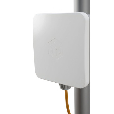 LTE роутер MikroTik SXTsq Embedded LTE4 LTE роутер MikroTik SXTsq Embedded LTE4